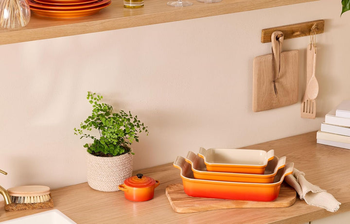 Le Creuset Rechteckige Auflaufform Tradition aus Steinzeug, 26 cm, 2.4 Liter, Ofenrot, 7110226090000
