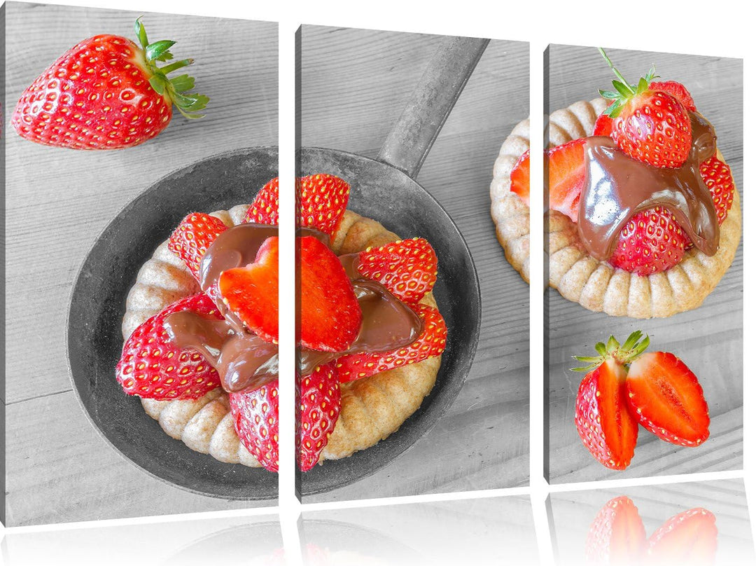 Pixxprint Süsse Erdbeertörtchen / 3-Teilig/Gesamtmass 120cm Leinwandbild bespannt auf Holzrahmen/Wan