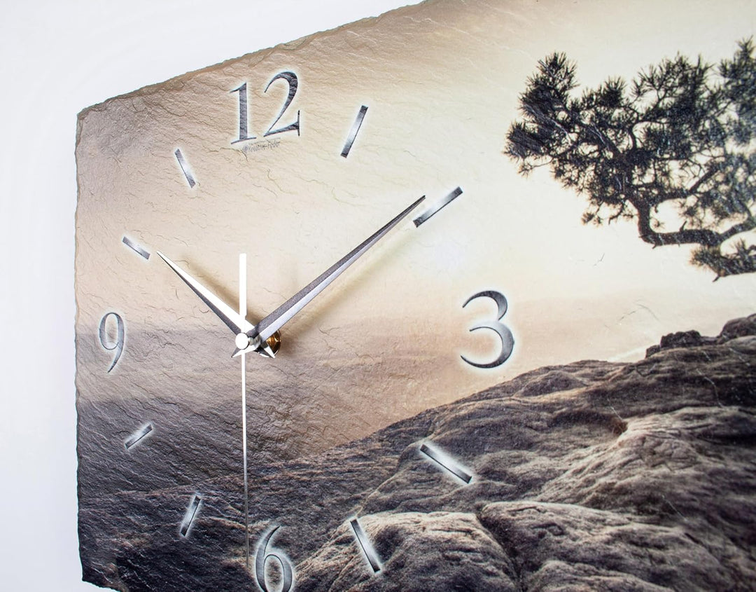 Kreative Feder Designer-WANDUHR Einsamer Baum aus Stein mit Zeigern aus gebürstetem Aluminium - Desi