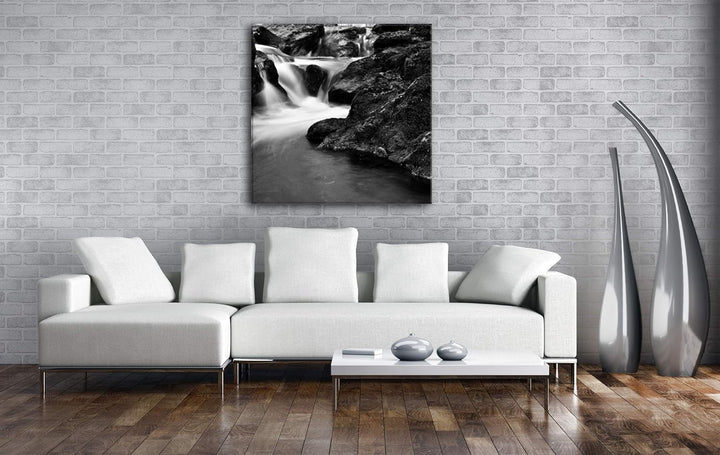 deyoli idyllischer Wasserfall in Irland im Format: 70x70 Effekt: Schwarz&Weiss als Leinwandbild, Mot