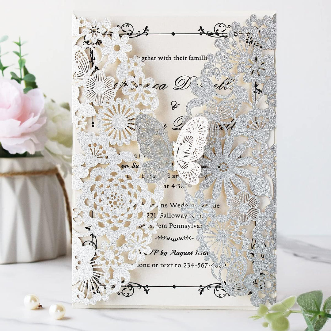 Hosmsua 20x Silber Glitzer Laserschnitt Spitze Flora Hochzeit Einladungskarten mit Schmetterling und