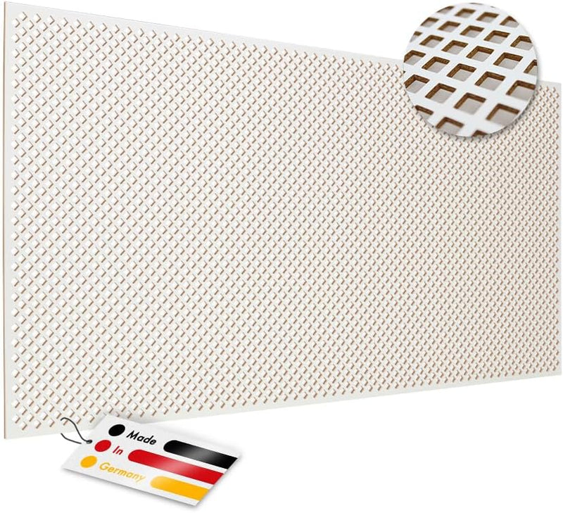 Pegboard Holzlochplatte Valencia 122 x 61 cm für Heizkörperverkleidung