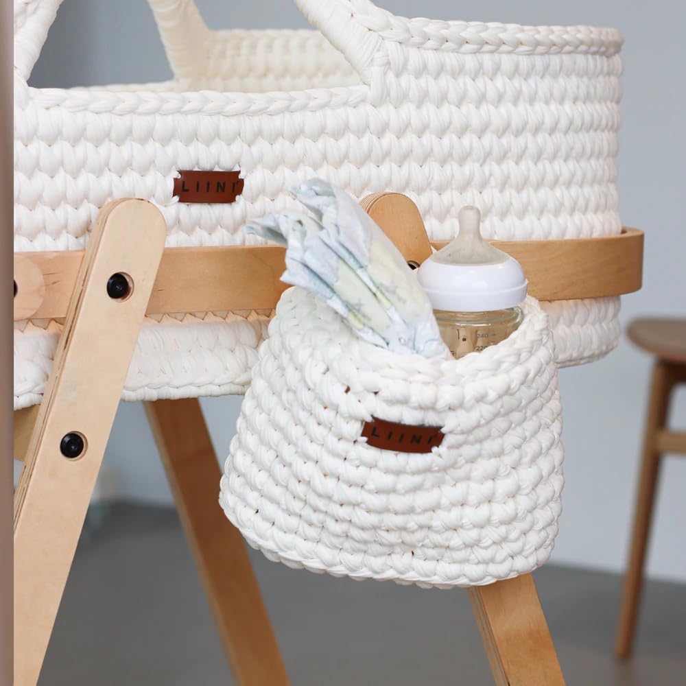 LIINI® Babywiege mit Moseskorb – sanfte Wiegebewegung, handgehäkelt, nachhaltiges Holzgestell, inkl.