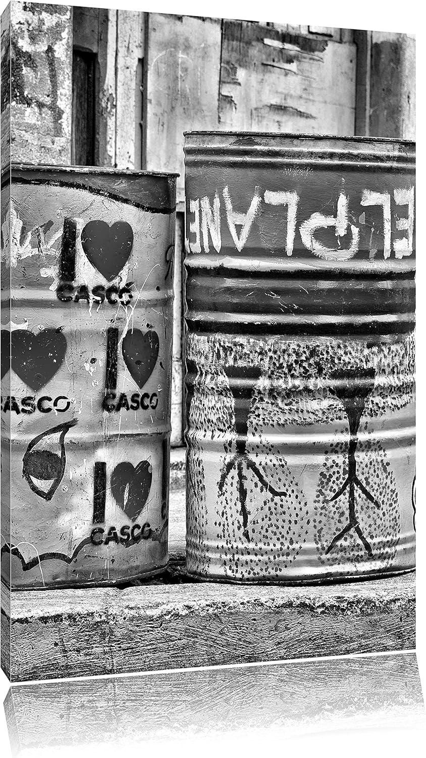 Pixxprint Monocrome, buntbemalte Fässer am Strassenrand, Format: 100x70 auf Leinwand, XXL riesige Bi
