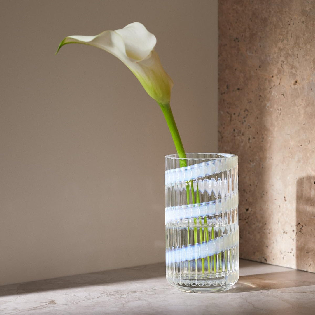 Lyngby Porcelæn Vase H25 cm Lyngby aus mundgeblasenem Glas Zeitloses Design, rot H25 cm Burgundy, H2