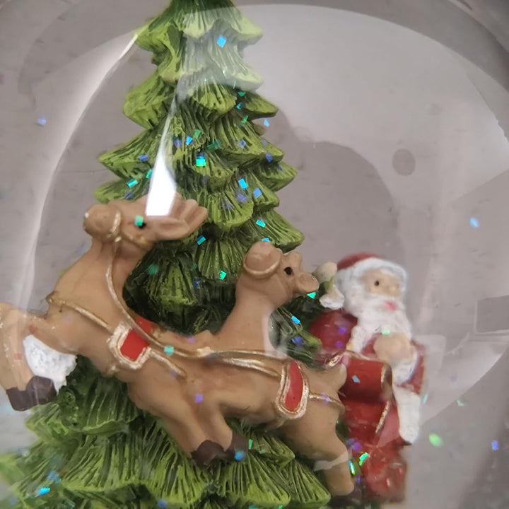 Heaven Sends Schneekugel mit Weihnachtsmann-Schlitten, 13 x 13 x 17,1 cm, Weiss