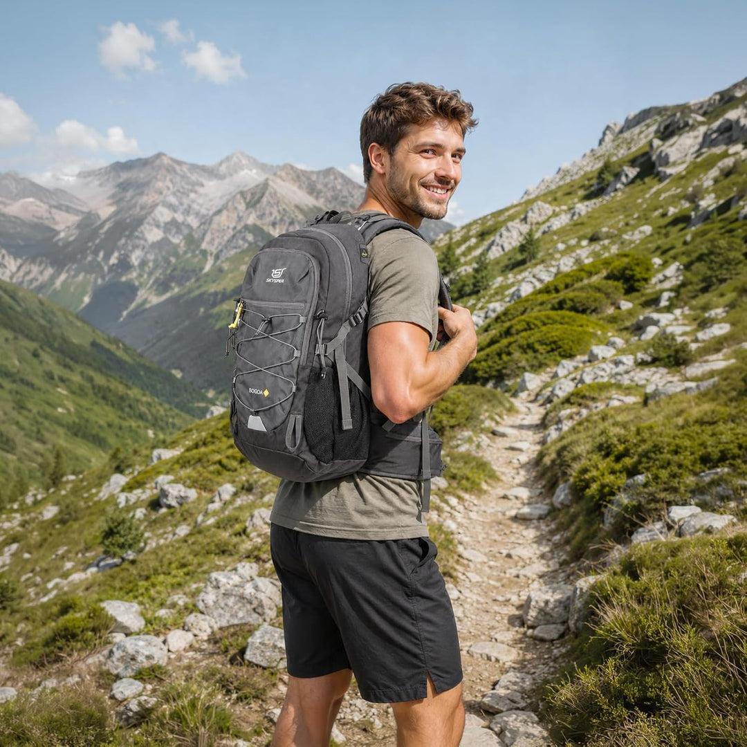 SKYSPER Wanderrucksack 30L/35L Trekkingrucksack Leicht Rucksack mit Rückenbelüftung aus atmungsaktiv