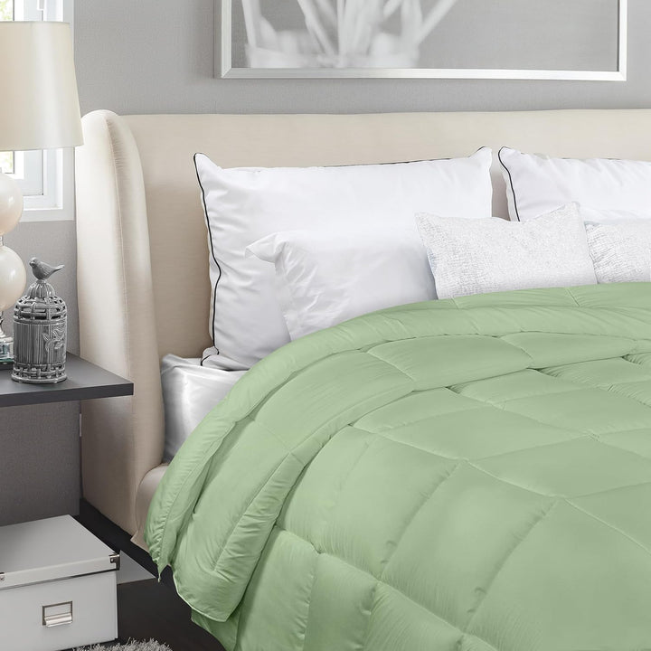 Utopia Bedding Bettdecke 220 x 240 cm, leichte Bettdecke mit Polyesterfüllung für 4 Jahreszeiten, Mi