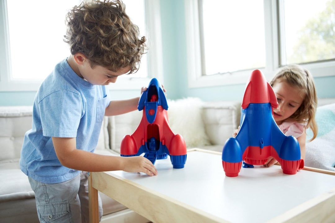 Green Toys 8601039 Rakete, Raumschiff, nachhaltiges Spielfahrzeug für Kinder ab 24 Monaten