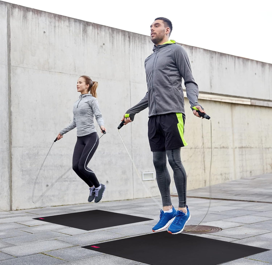 SHANTI NATION - Cardio Mat 95 - kompakte Fitnessmatte (95 x 95 cm) - inkl Tragegurt - ideal zum Seil