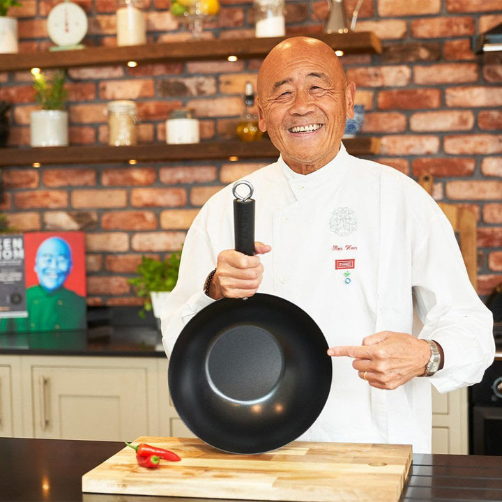 Ken Hom Carbonstahl Wokpfanne, 32cm, Excellence, Wok Induktion, Natürliche Patina Antihaftbeschichtu