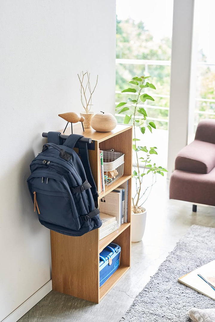 Yamazaki 5317 TOWER Rucksack-Garderobe, schwarz, Stahl/Polypropylen, Minimalistisches Design, Schwar