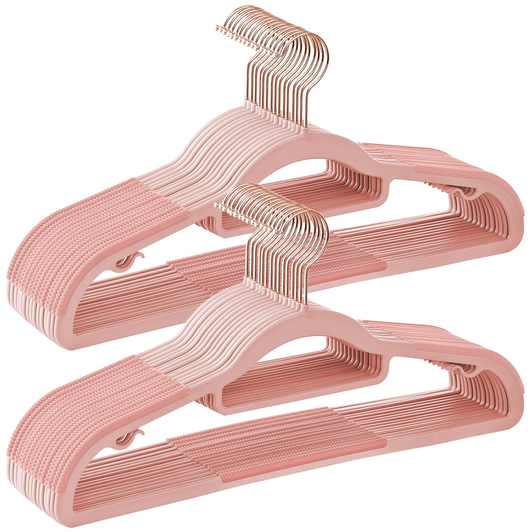 SONGMICS Kleiderbügel 30er Set, Bügel aus Kunststoff, rutschfest, platzsparend, Dicke 0,5 cm, 42 cm