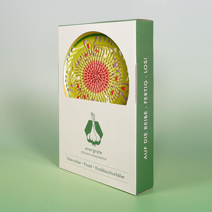 Evergrate® Keramikreibe Diego mit Geschenkbox – mit Reibe, Knoblauchschäler, Rezeptheft & Pinsel – H