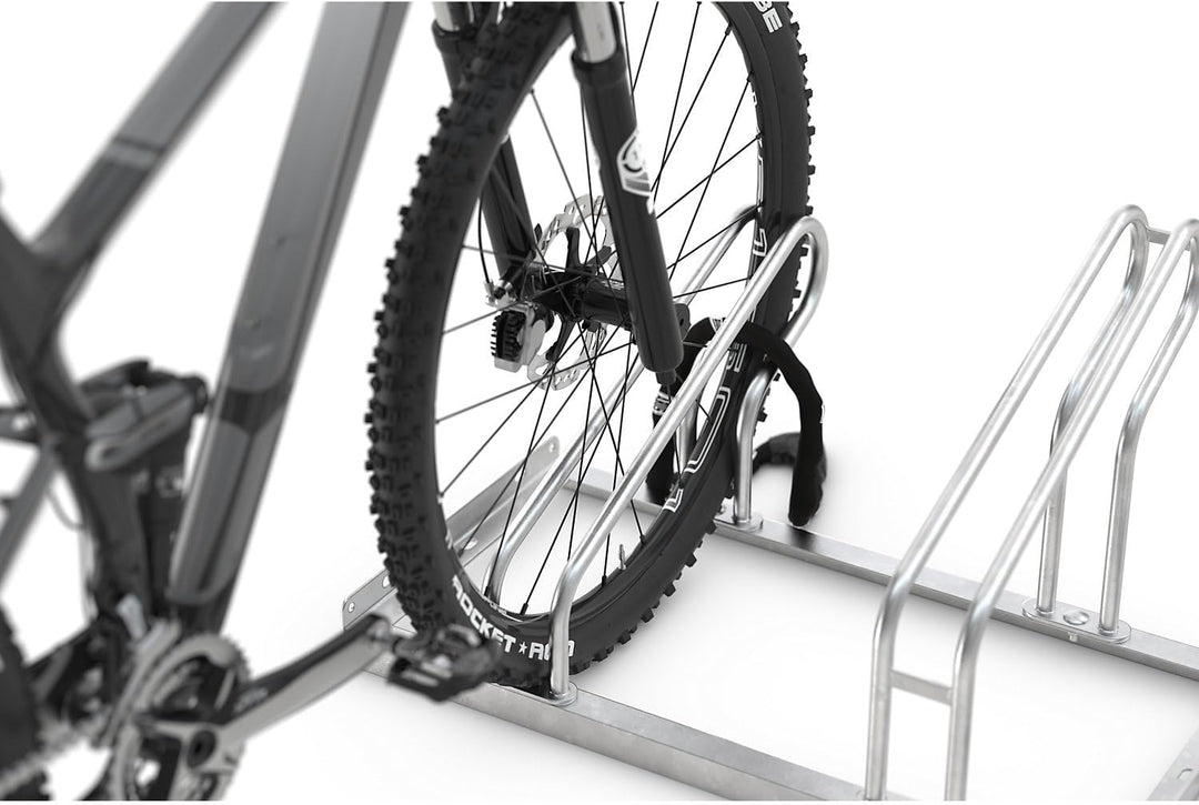 eurokraft | Fahrradständer | Bügel aus 18 mm Stahlrohr | Radeinstellung einseitig | feuerverzinkt |