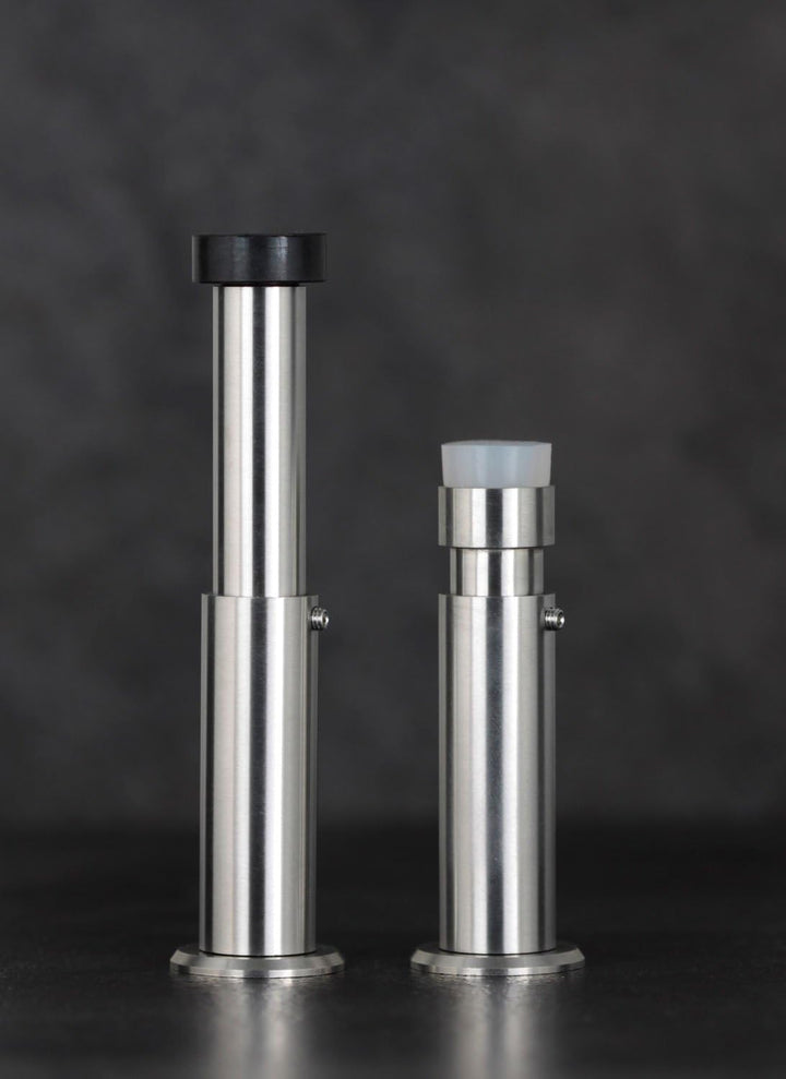 EVI HERRAJES Verstellbarer Türstopper aus Messing 88-120mm, Installation mit Schraubsockel (Edelstah