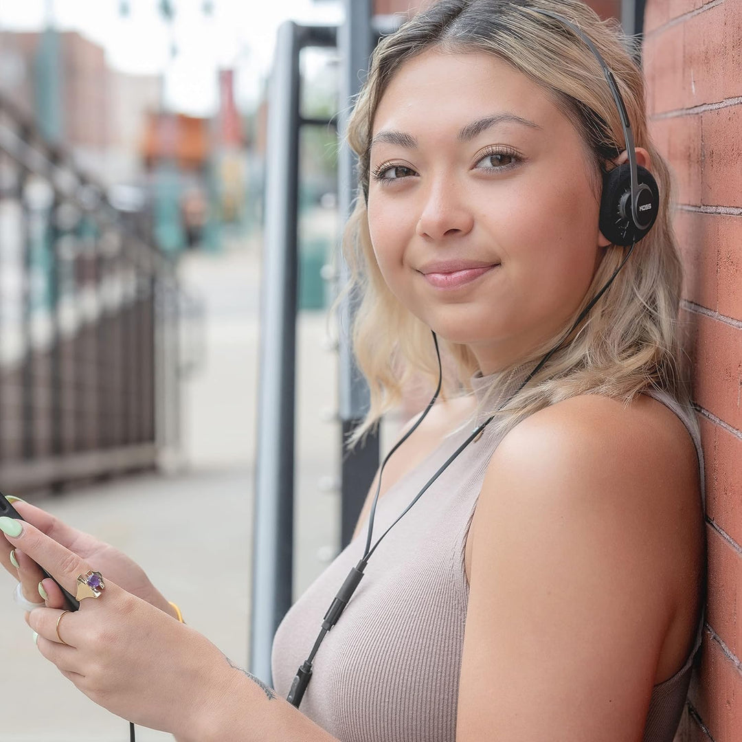 Koss KPH40 Utility-On-Ear-Kopfhörer, abnehmbares austauschbares Kabelsystem, Retro-Stil, ultraleicht