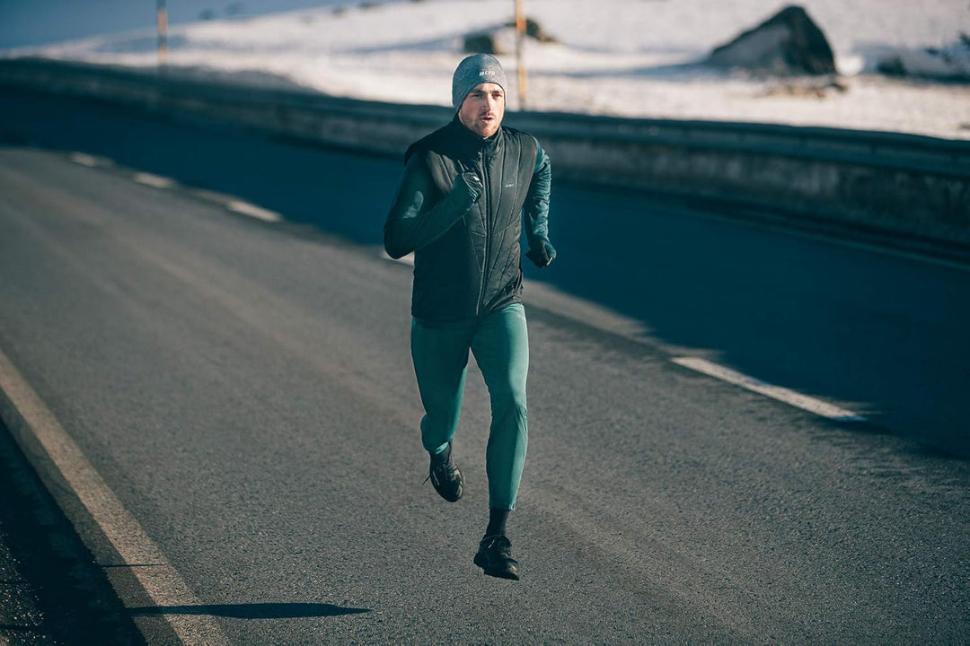 CEP - Winter Beanie - Atmungsaktive Laufmütze für Damen und Herren | rutschfeste, ultraleichte Beani
