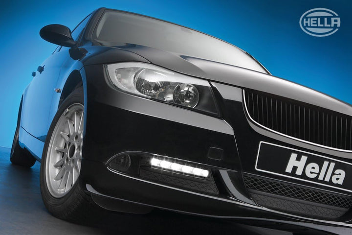 HELLA - LED-Tagfahrleuchtensatz - LEDayLine - 12V - Einbau - Lichtscheibenfarbe: glasklar - Kabel: 4