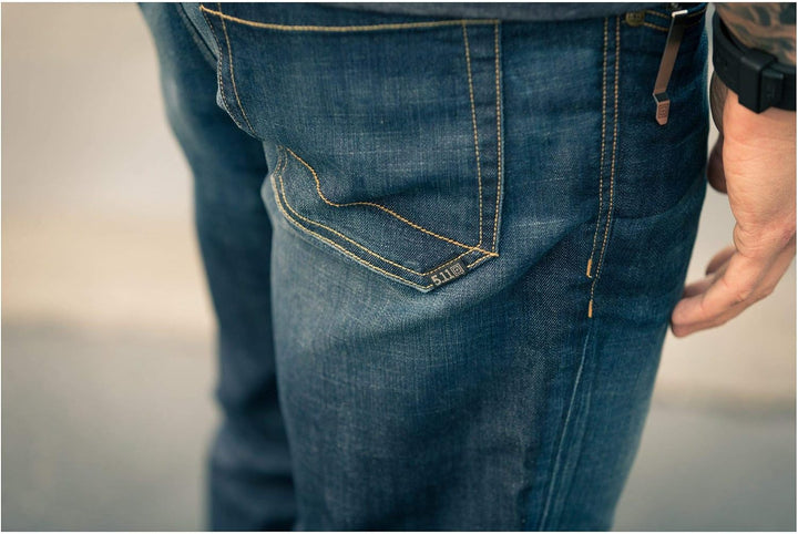 5.11 Tactical Herren 'Defender – Flex Jean – Slim 30W / 30L Dark Wash Indigo 649, 30W / 30L Dark Was