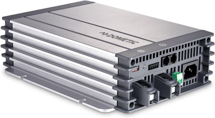 DOMETIC 9600000028 PerfectCharge MCA 1215, IU0U Auto Batterie-Ladegerät, 12 V, 15 A, für KFZ, LKW, W