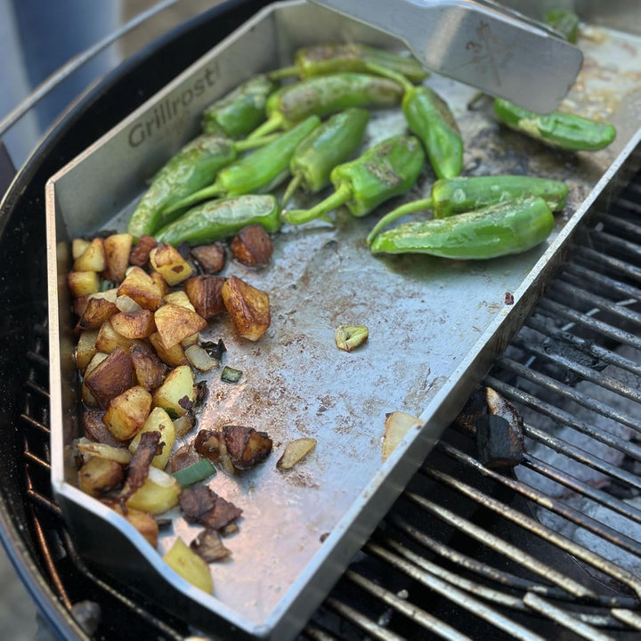 Grillrost.com Das Original Halbrunde Plancha für Kugelgrills – 4 mm Edelstahl - dicht geschweisst