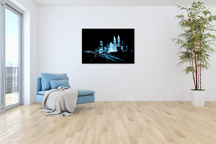 deyoli Nacht Skyline von Kuala Lumpur Format 80x60 Effekt: Monocrome Blau als Leinwandbild, Motiv fe