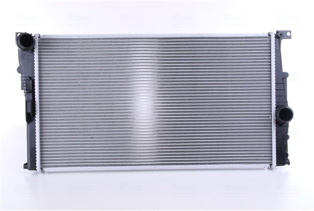 Nissens 60816 Kühler, Motorkühlung