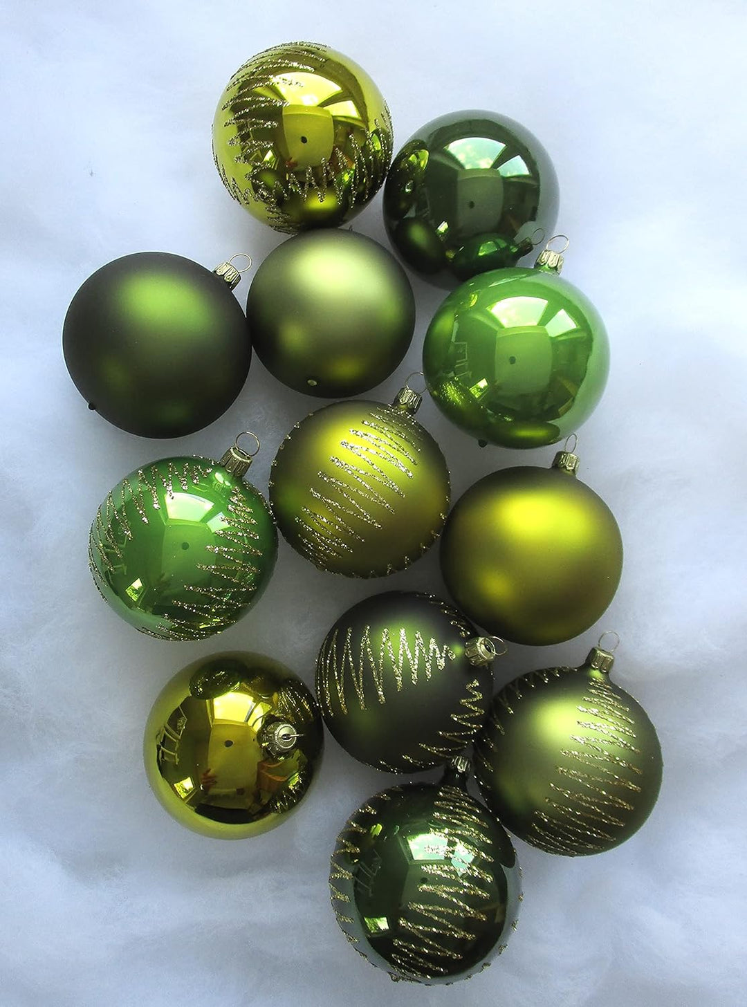 Lichte Christbaumschmuck Exclusiv grün olivgrün moosgrün 8cm Handarbeit Germany 12er Set