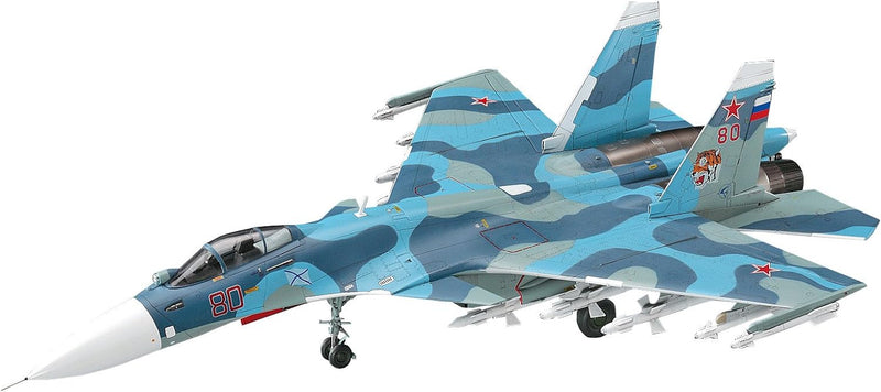 Hasegawa E35 - Su-33 Flanker D, Mittel