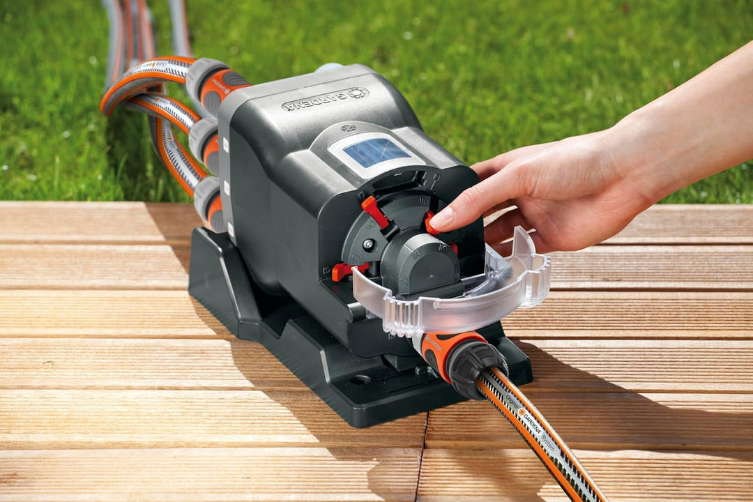 Gardena Wasserverteiler automatic: 6-Wege-Verteiler, einfache Bedienung, platzsparend, flexibel eins
