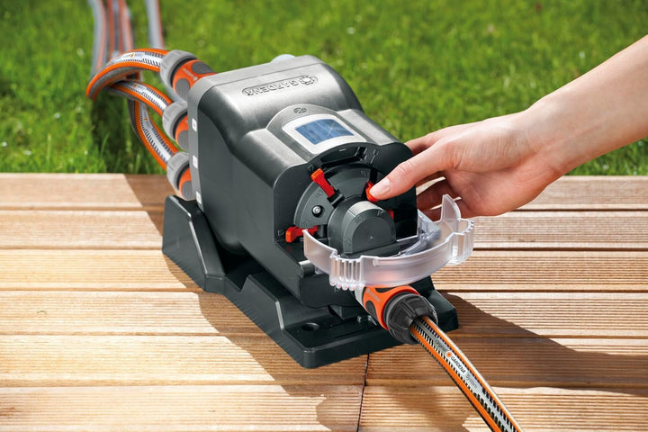 Gardena Wasserverteiler automatic: 6-Wege-Verteiler, einfache Bedienung, platzsparend, flexibel eins