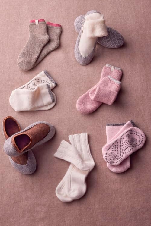 FALKE Damen Cosyshoe Invisible Stoppersocken rutschhemmende Noppen auf der Filzsohle Füsslinge komfo