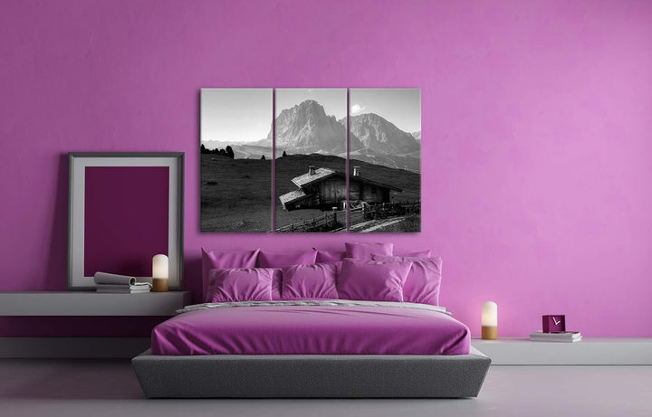 deyoli Holzhütte im Gebirge Format: 3-teilig 120x80 Effekt: Schwarz&Weiss als Leinwandbild, Motiv fe