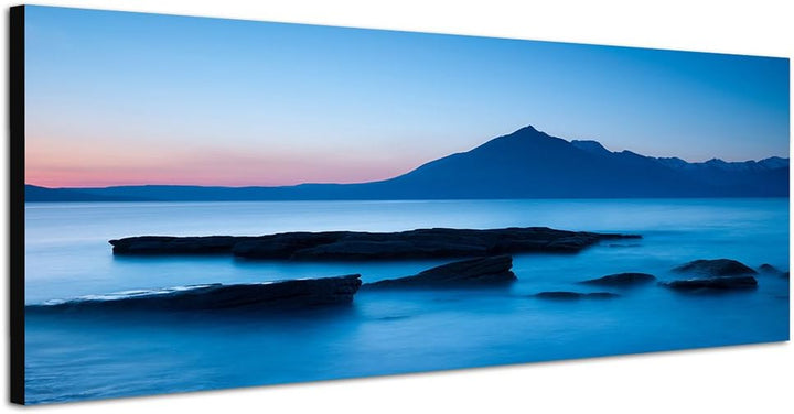 Paul Sinus Art Panoramabild auf Leinwand und Keilrahmen 150x50cm Schottland Berge Felsen Meer Dämmer