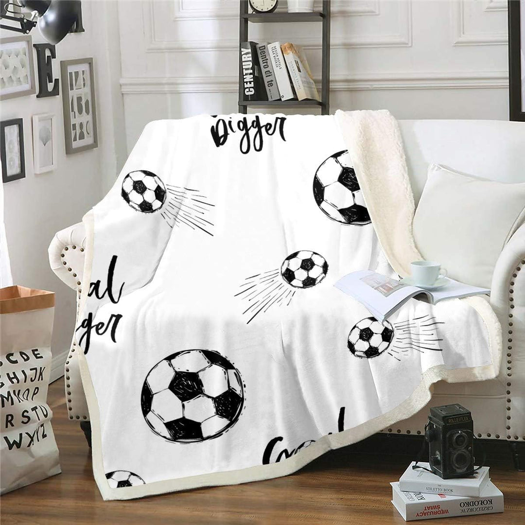 Loussiesd Jungen Fussball Flanell Fleecedecke Sportthema Wohndecke Kinder Fussball Muster Kuscheldec