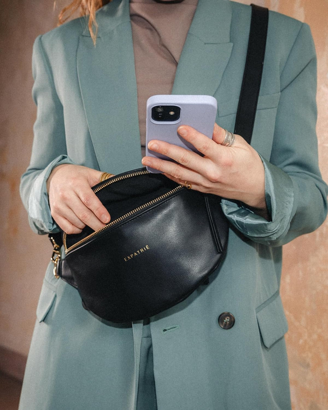 Expatrié Bauchtasche Damen Beige - Alice Small - Gürteltasche für Festival, Reisen &amp; Alltag aus Vega