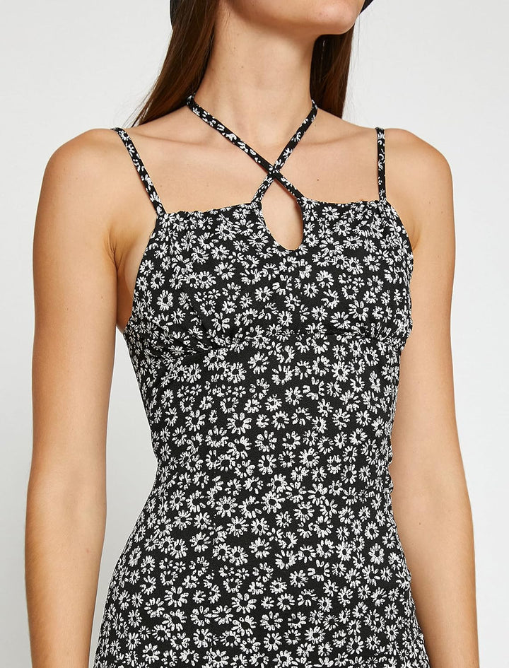 Koton Damen Floral Mini Strappy Cut Out Detail Dress M Black Design (9d9), M Black Design (9d9)