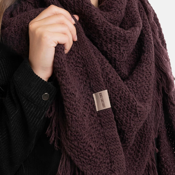 KNIT FACTORY - Dreiecksschal Amber - Damen Strickschal mit Wolle - Umschlagtuch für den Herbst und W