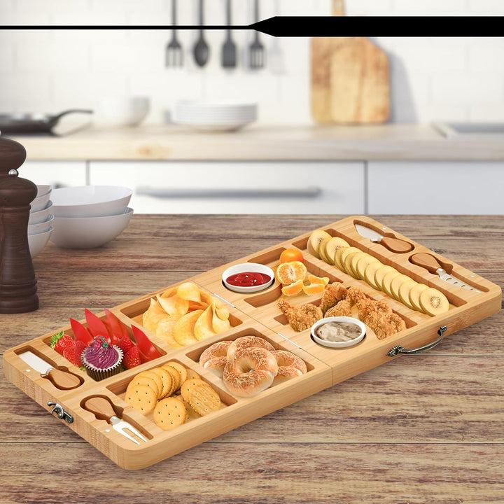 Käseplatte Bambus Set, Grosse Servierplatte mit 4 Käsemessern & 2 Schälchen, Klappbares Käsebrett &