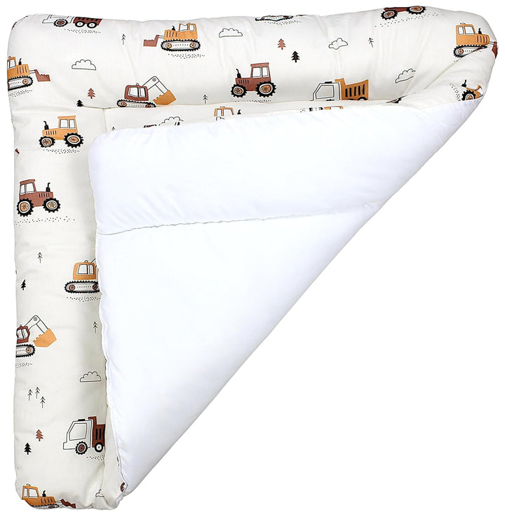 TupTam Baby Wickeltischauflage mit Baumwollbezug Gemustert, Farbe: Baufahrzeuge/Bagger/Beige, Grösse