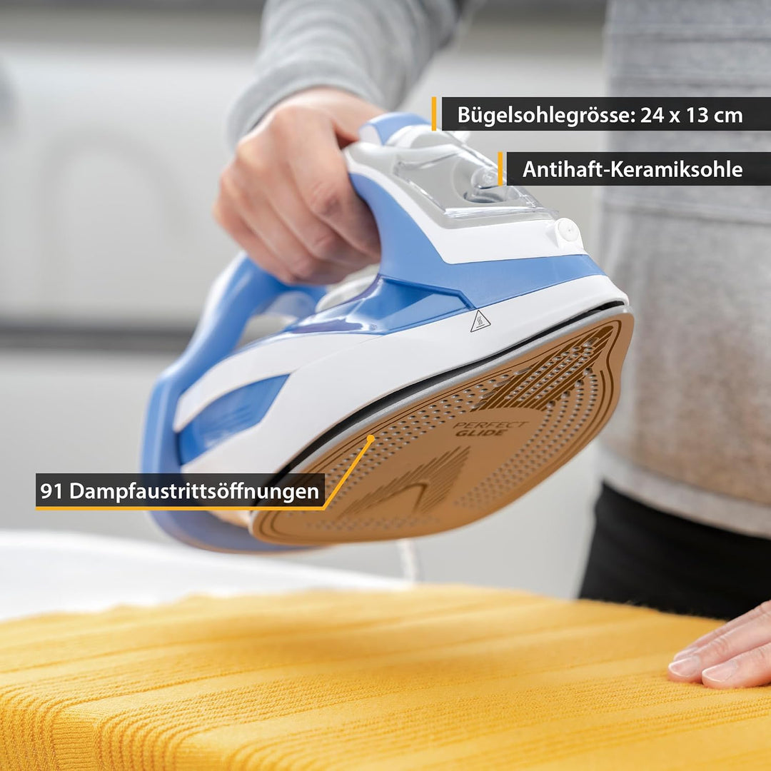 TZS First Austria Dampfbügeleisen, verstellbare Dampfstärke & vertikaler Dampfstoss, 450 ml Wasserta