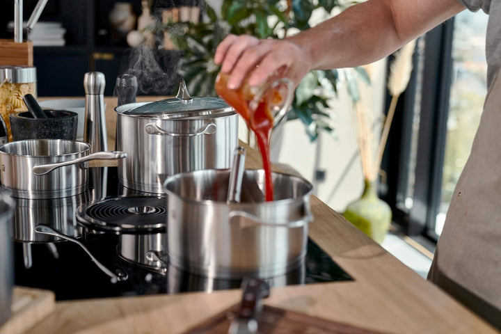 ZWILLING Essence Kochtopf-Set, 5-teilig, 4 Deckel, Induktionsgeeignet, Edelstahl, 5 Tlg., 5 tlg.