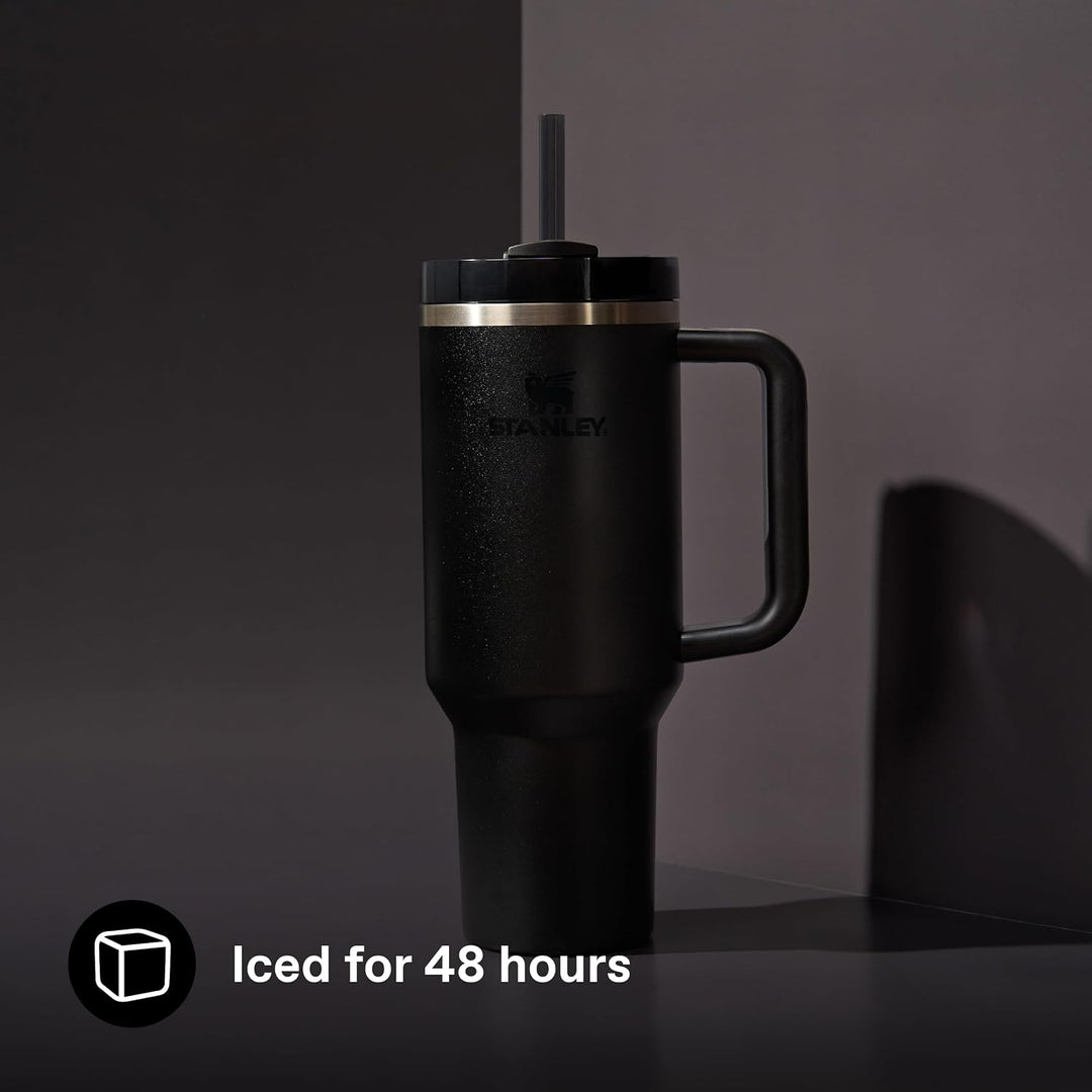 Stanley 1913 Quencher H2.0 Flowstate Trinkflasche Mit Strohhalm - Thermobecher Kühlt 11 Stunden - 48
