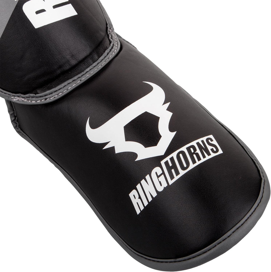 Ringhorns Charger Schienbeinschutz Schwarz XL, Schwarz XL