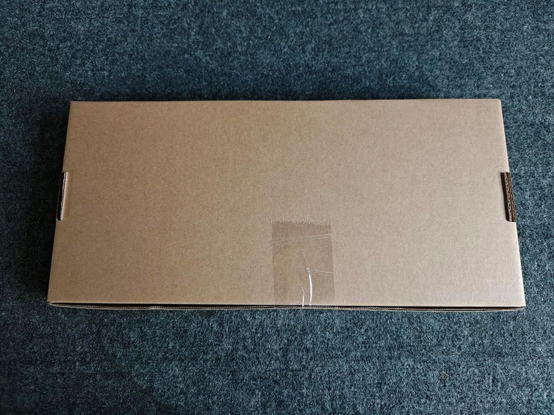 ELIVED Feste TV Wandhalterung für die meisten 26-60 Zoll Flach & Curved Fernseher, Ultra Slim TV Hal