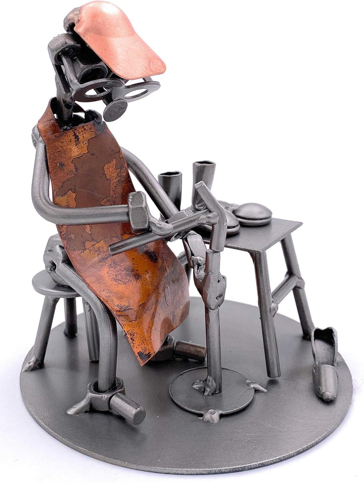 STEEMO Schraubenmännchen Schuster Handwerker-Geschenk Metall-Deko 12x12x14 cm
