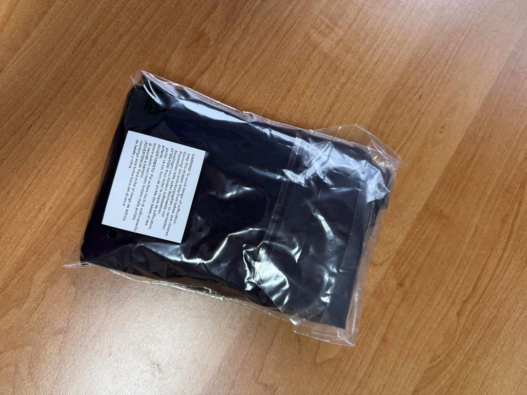 Arena Mädchen G Finding Jr R One Piece Swimsuit (1er Pack) 140 Schwarz, 140 Schwarz