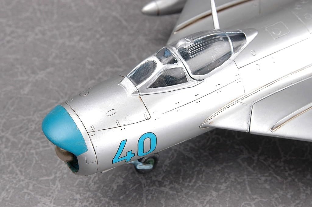 Hobby Boss 80337 Modellbausatz MiG-17 PFU Fresco E