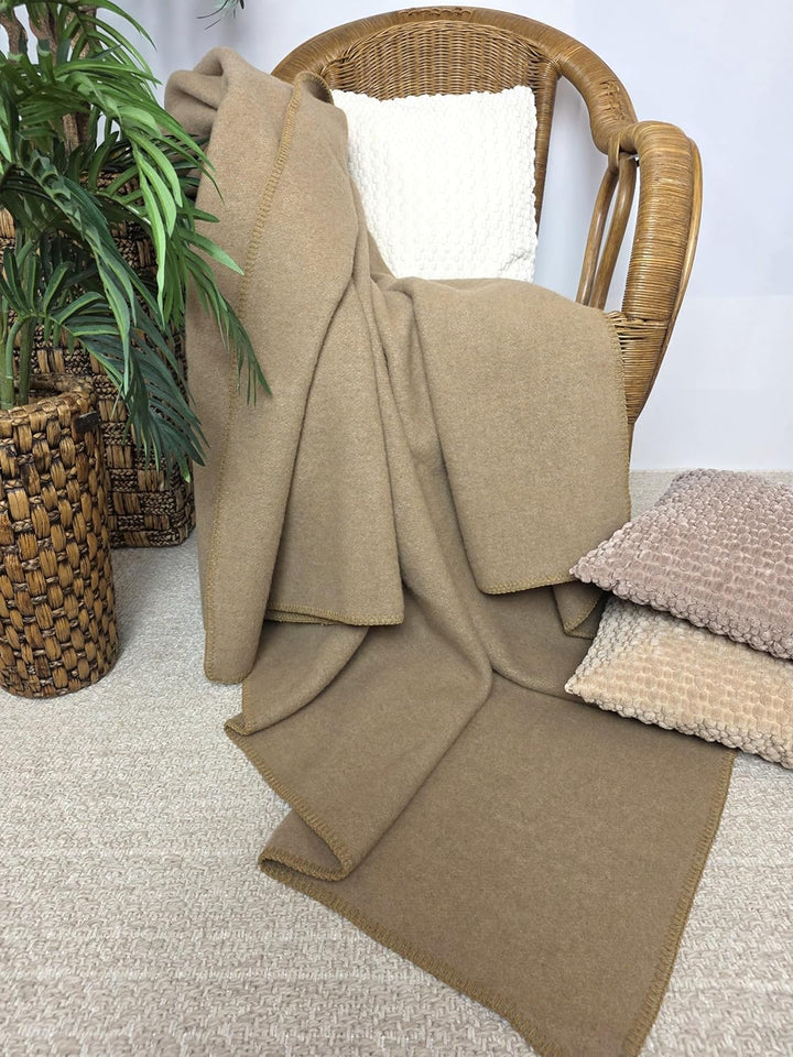Wohndecke Wolldecke 100% Schurwolle 150 x 200 cm Tagesdecke Schurwolldecke Plaid Selva Beige-Beige (